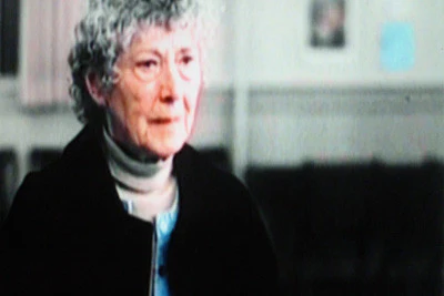 A CHRISTMAS WITHOUT SNOW (CBS-TVM 12/9/80) Michael Learned, John Houseman, James Cromwell, Ramon Bieri, Valerie Curtin, Calvin Levels, Ruth Nelson, Beah Richards, David Knell, Ed Bogus, William Swetland - Image 11
