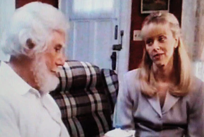 A DIFFERENT KIND OF CHRISTMAS (LIFETIME-TVM 12/9/96) Shelley Long, Barry Bostwick, Bruce Kirby, Michael E. Knight, Nathan Lawrence, Nancy McLoughlin - Image 6