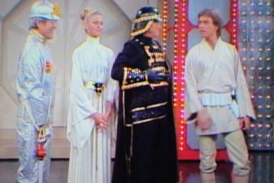 BOB HOPE ALL STAR CHRISTMAS COMEDY SPECIAL (NBC 12/15/77) - Image 11