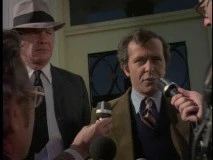 DELANCEY STREET: THE CRISIS WITHIN (TVM 4/19/75) Mark Hamill, Louis Gossett Jr., Walter McGinn, Carmine Caridi, Michael Conrad, Barbara Bostock, Barbara Cason, Hector Elias, Anthony Charnota, John Karlen - Image 8