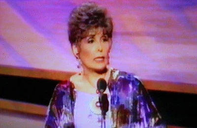 1993 ESSENCE AWARDS (CBS 5/29/93) Patti LaBelle, Danny Glover, Halle Berry, Aretha Franklin, Tina Turner, Anita Baker, Ann Margret, Lindsay Wagner, Stephanie Mills, Lena Horne - Image 4