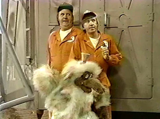 FAR OUT SPACE NUTS - THE COMPLETE SERIES (CBS 1975-76) NEW BROADCAST QUALITY!!! HARD TO FIND!!! Bob Denver, Chuck McCann, Patty Maloney - Image 5