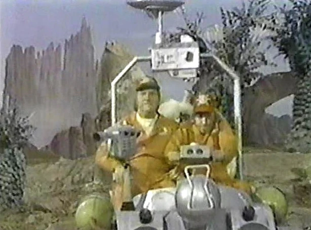 FAR OUT SPACE NUTS - THE COMPLETE SERIES (CBS 1975-76) NEW BROADCAST QUALITY!!! HARD TO FIND!!! Bob Denver, Chuck McCann, Patty Maloney - Image 6