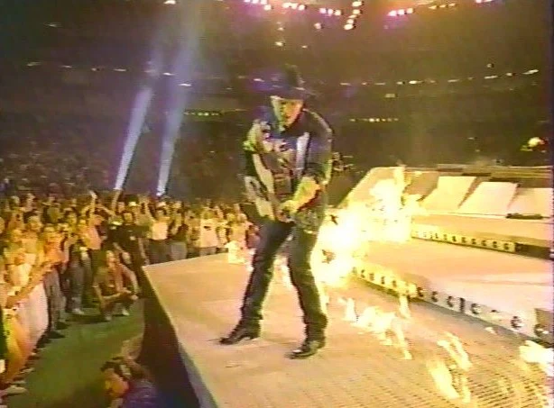 GARTH BROOKS DOUBLE LIVE (NBC 11/18/98 - WEST COAST VERSION) - Image 11