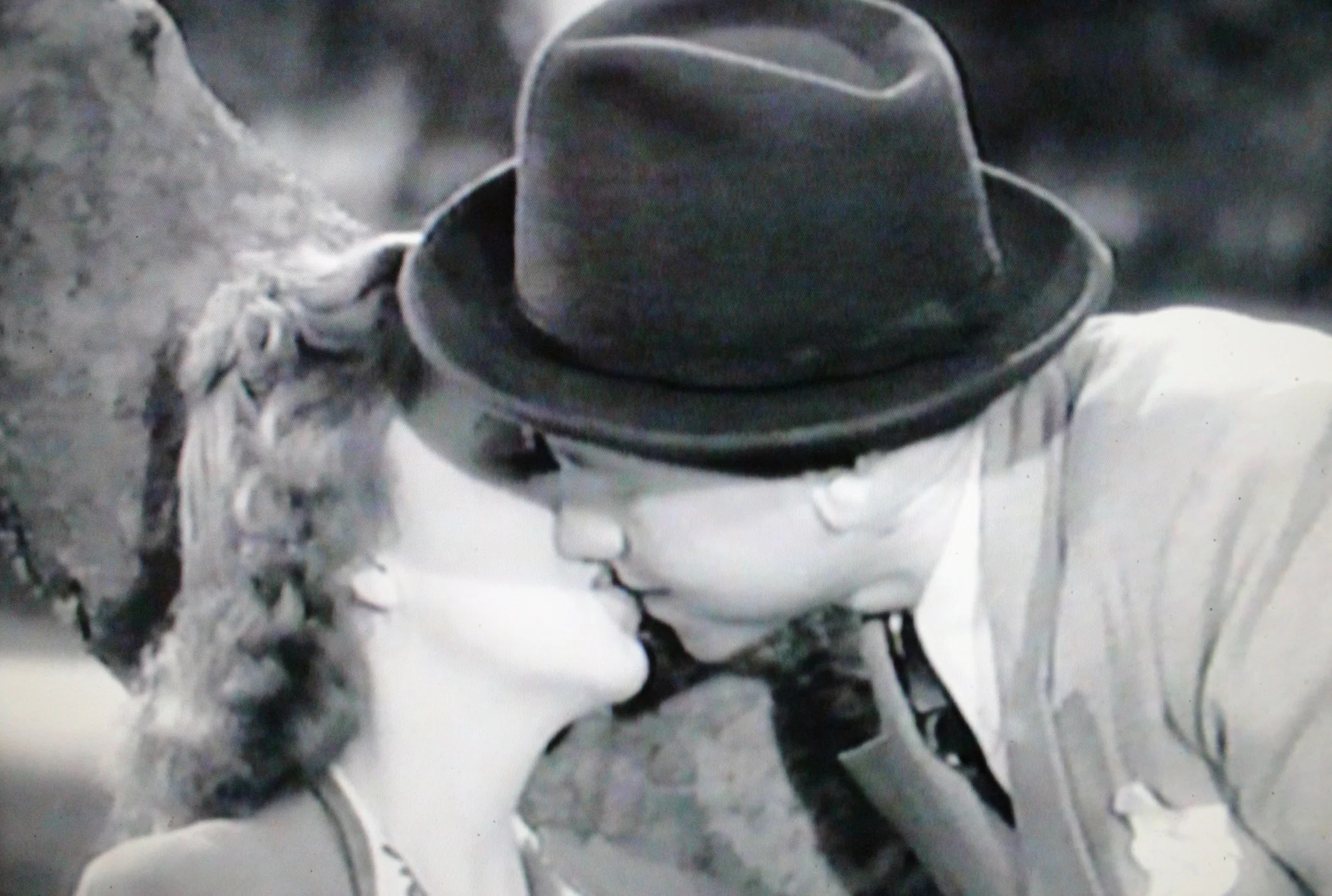 “KISSES” (TBS 1991) Lauren Bacall - Image 3