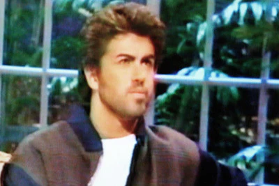 LATE SHOW STARRING JOAN RIVERS - EPISODE 15 (FOX 10/29/86) George Michael, Rita Moreno, Suzanne Somers, Tom Tryon - Image 3