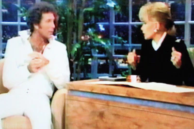 LATE SHOW STARRING JOAN RIVERS - EPISODE 24 (FOX 11/11/86) Tom Jones, Michele Lee, Klaus Maria Brandauer, Eleanor Smeal - Image 3