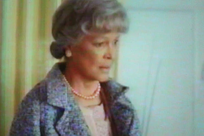 MRS. LAMBERT REMEMBERS LOVE (CBS-TVM 5/12/91) - Image 5