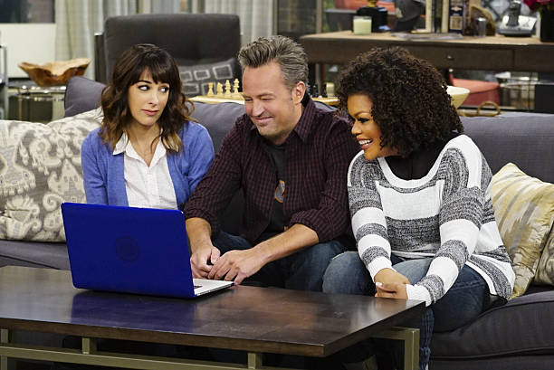 ODD COUPLE, THE (2015 REBOOT) – THE COMPLETE SERIES (CBS 20115-1017) HARD TO FIND!!! BROADCAST QUALITY!!! Matthew Perry, Thomas Lennon, Lindsay Sloane, Yvette Nicole Brown, Wendell Pierce, Geoff Stults - Image 8