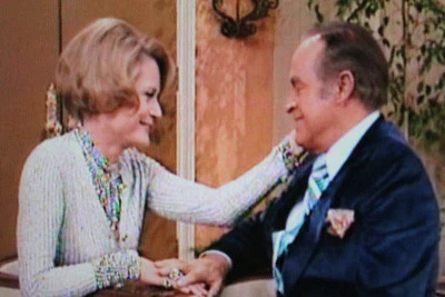 THE BOB HOPE SPECIAL (NBC 10/5/72) Bob Hope, David Cassidy, The Carpenters, Mark Spitz, Alexis Smith, Bobby Fisher - Image 9