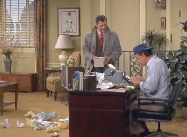 ODD COUPLE, THE - THE COMPLETE SERIES (ABC 1970-75) Tony Randall, Jack Klugman, Al Molinaro, Penny Marshall - Image 10