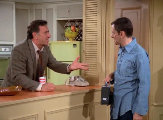 ODD COUPLE, THE - THE COMPLETE SERIES (ABC 1970-75) Tony Randall, Jack Klugman, Al Molinaro, Penny Marshall - Image 3