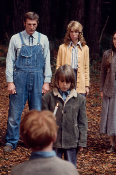 PEOPLE, THE (ABC-TVM 1/22/72) RARE!!! HARD TO FIND!!! Kim Darby, William Shatner, Diane Varsi, Dan O’Herlihy, Laurie Walters, Chris Valentine, Johanna Baer, Stephanie Valentine - Image 4