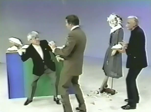 THE THREE STOOGES - INTERVIEWS WITH LARRY FINE & MOE HOWARD (1973) - Image 8